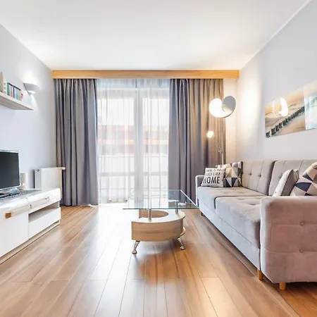 Aquarius, Sun & Snow アパート *